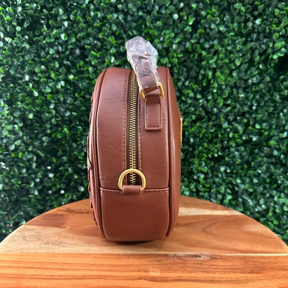 Loungefly The Lord of the Rings Floral Hobbit Door Figural Crossbody Bag - Picture 2 of 5